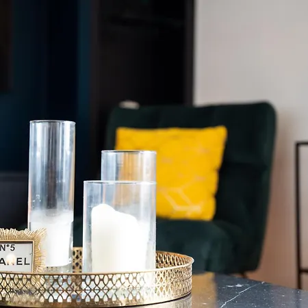 Le Classe 3 Etoiles Vue Chateau & Potager ורסאי