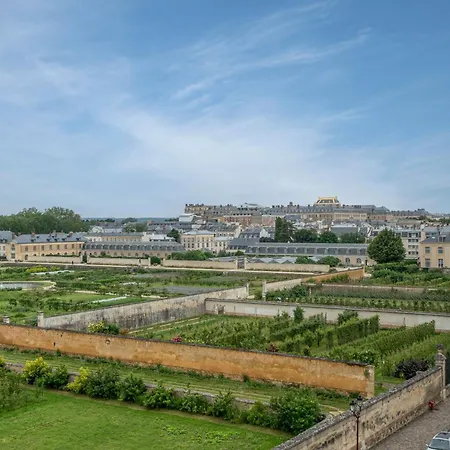Apartment Le Classe 3 Etoiles Vue Chateau & Potager *