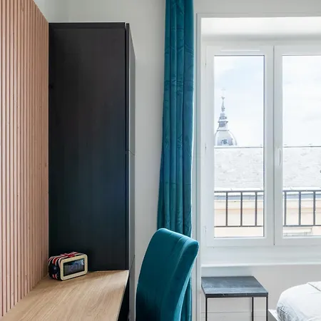 Le Classe 3 Etoiles Vue Chateau & Potager