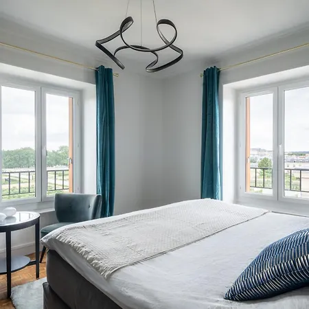 Le Classe 3 Etoiles Vue Chateau & Potager Apartment Versailles